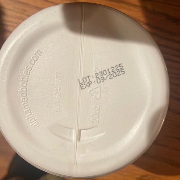 Colon Broom - Picture 3 of 9